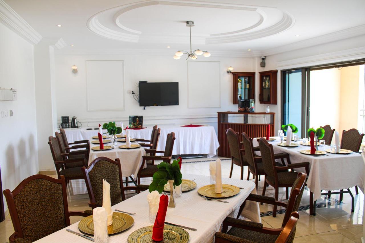 Residence Le Carat Bonapriso Douala Eksteriør billede