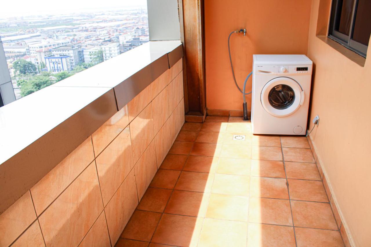 Residence Le Carat Bonapriso Douala Eksteriør billede