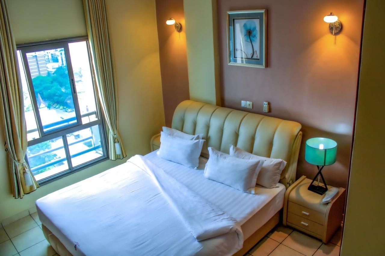 Residence Le Carat Bonapriso Douala Eksteriør billede