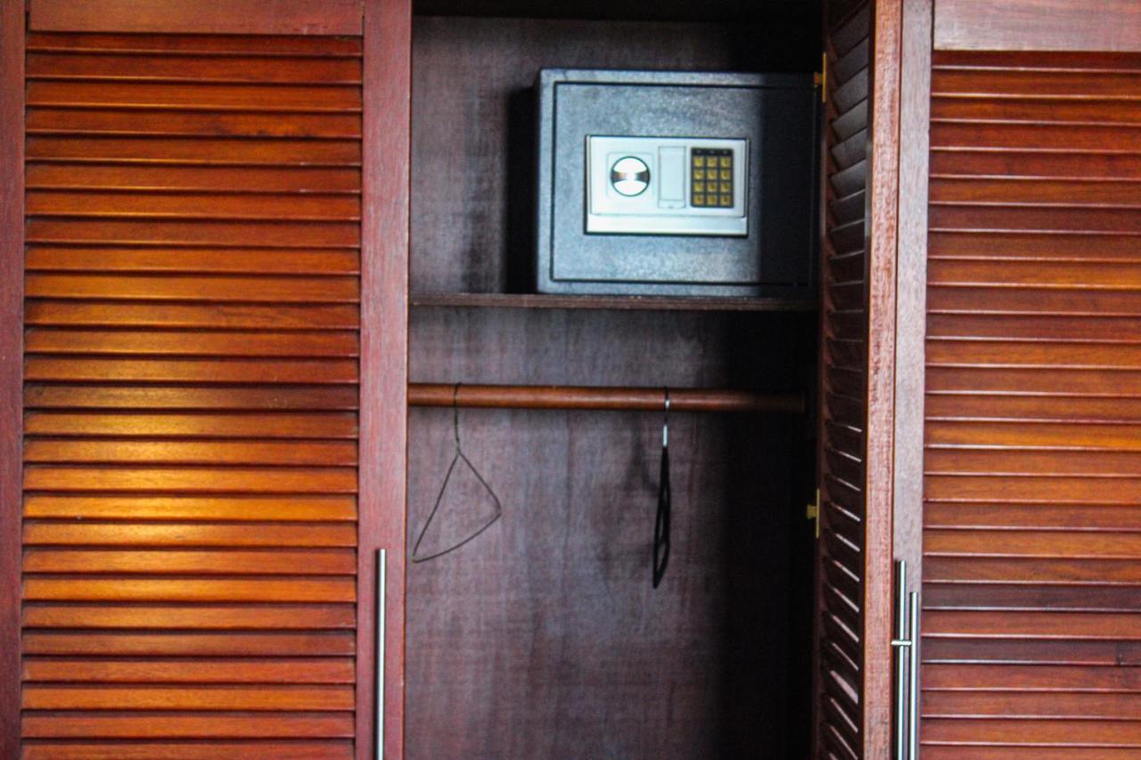 Residence Le Carat Bonapriso Douala Eksteriør billede