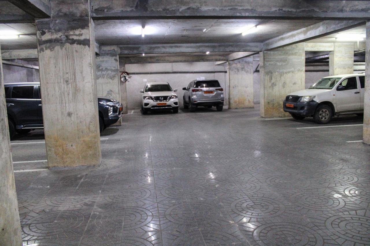 Residence Le Carat Bonapriso Douala Eksteriør billede